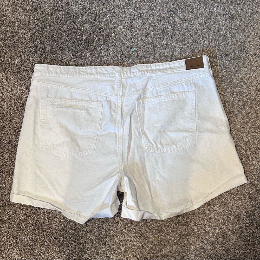 American eagle white shorts - Picture 2 of 2